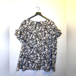 Lane Bryant Animal Print Short Sleeve Top